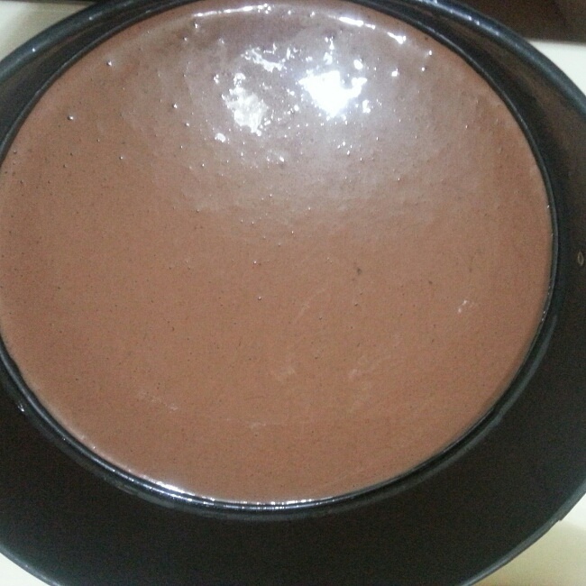 四層巧克力戚風蛋糕的做法 步骤11