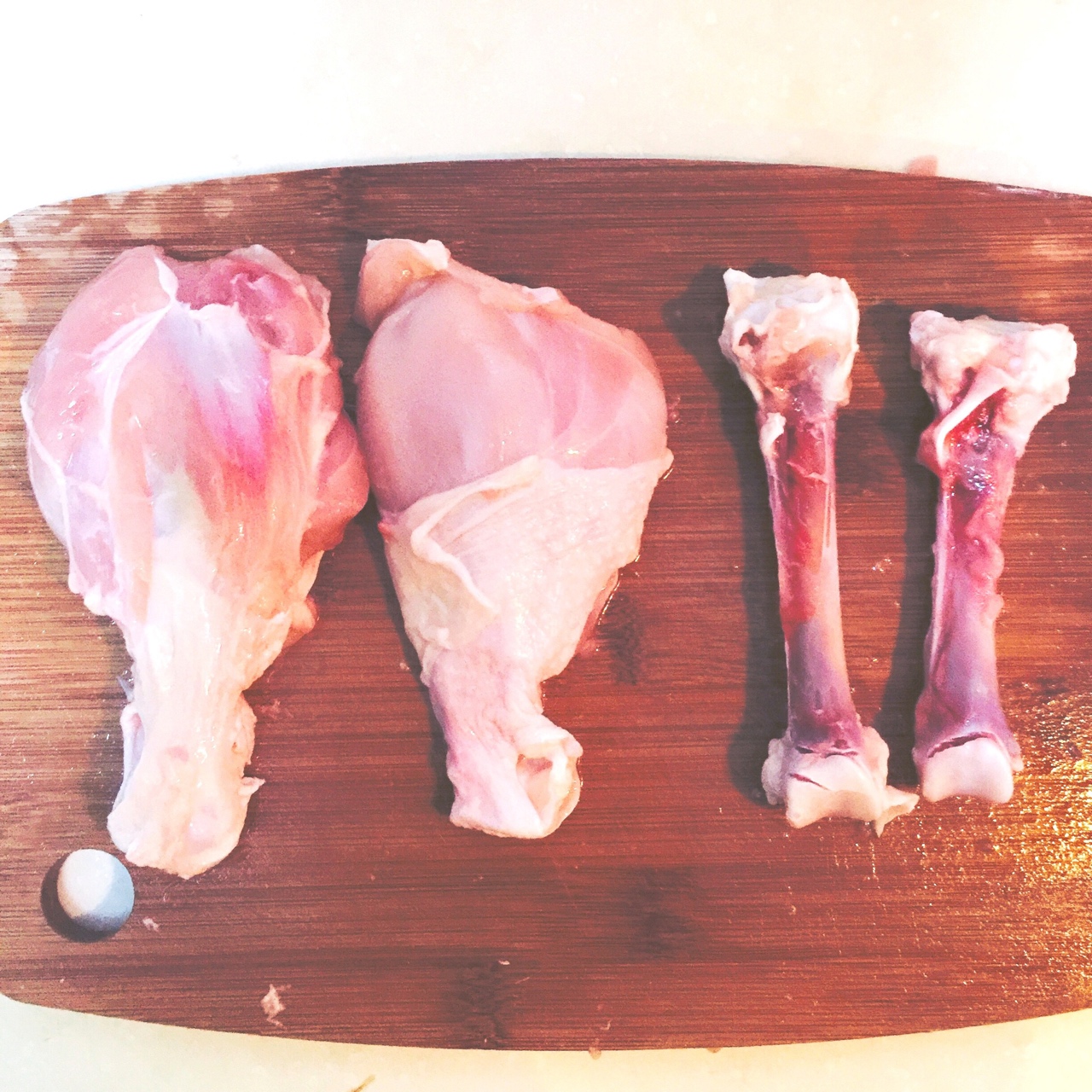 凍豆腐香菇燜雞腿的做法 步骤1