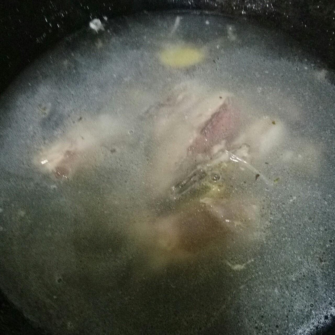 魚尾湯的做法 步骤4