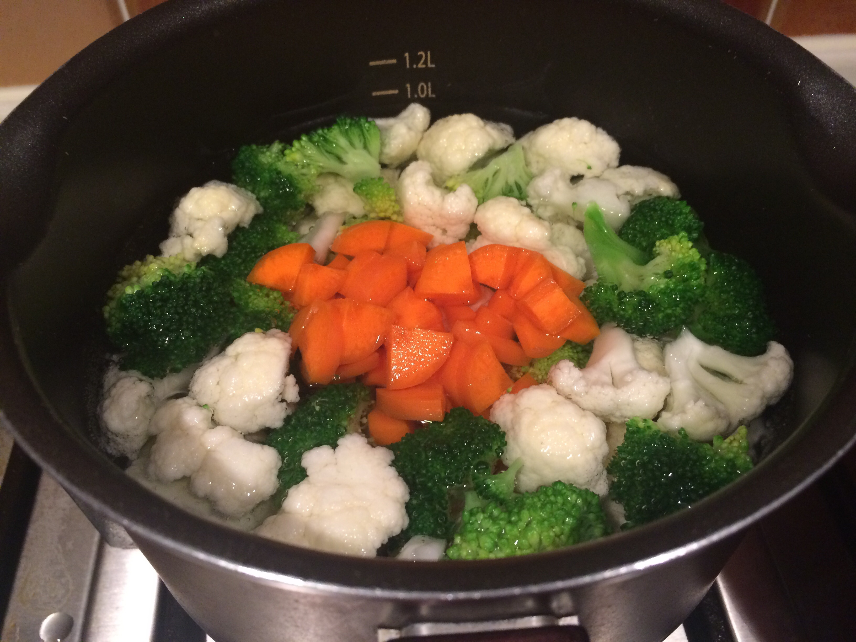 海鮮蔬菜焗飯的做法 步骤1