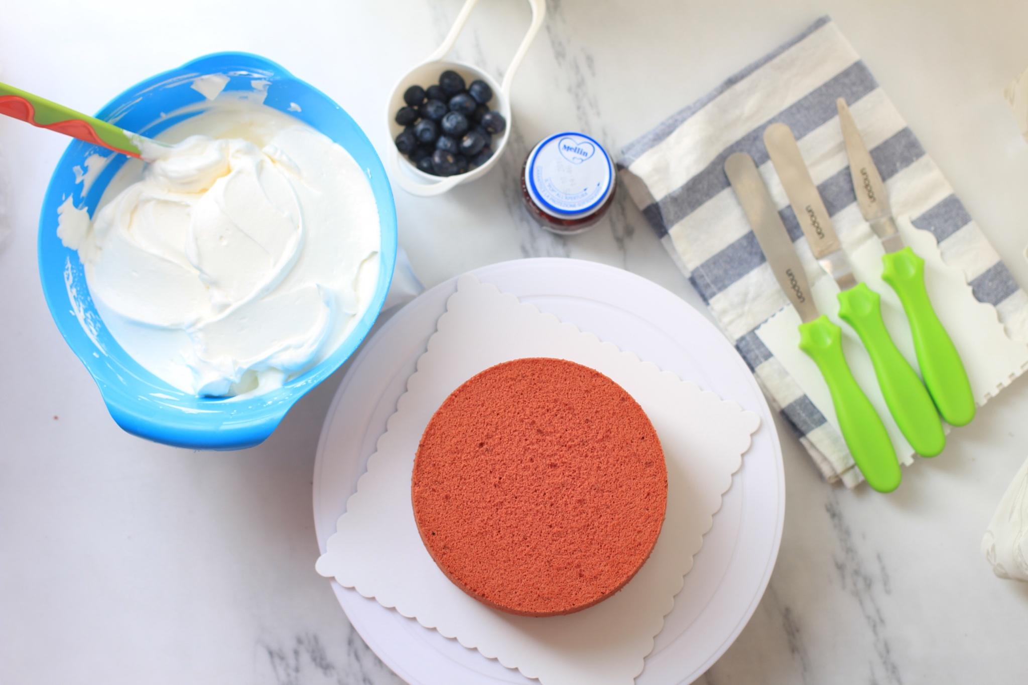 藍莓蔓越莓奶油蛋糕的做法 步骤1