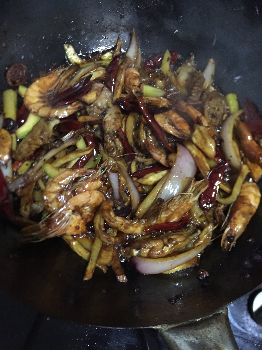 干鍋排骨雞翅蝦的做法 步骤11
