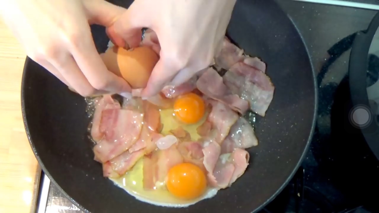 培根雞蛋拌飯超簡單版的做法 步骤3