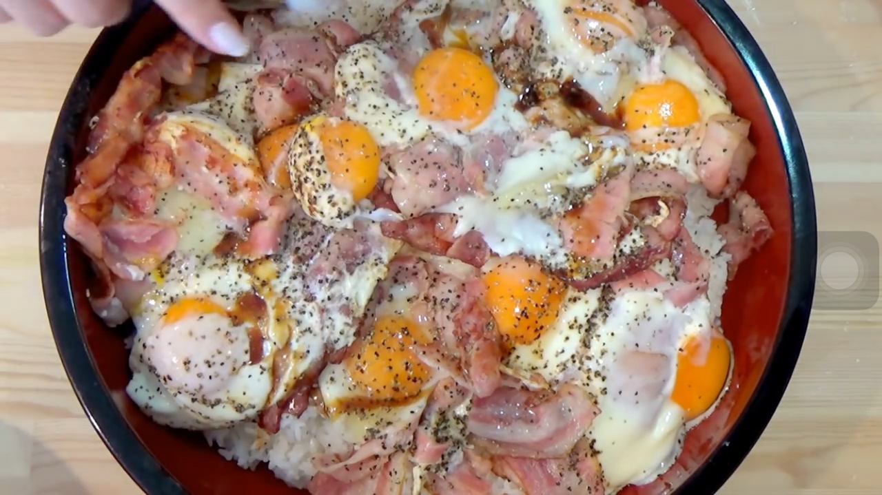 培根雞蛋拌飯超簡單版的做法 步骤6