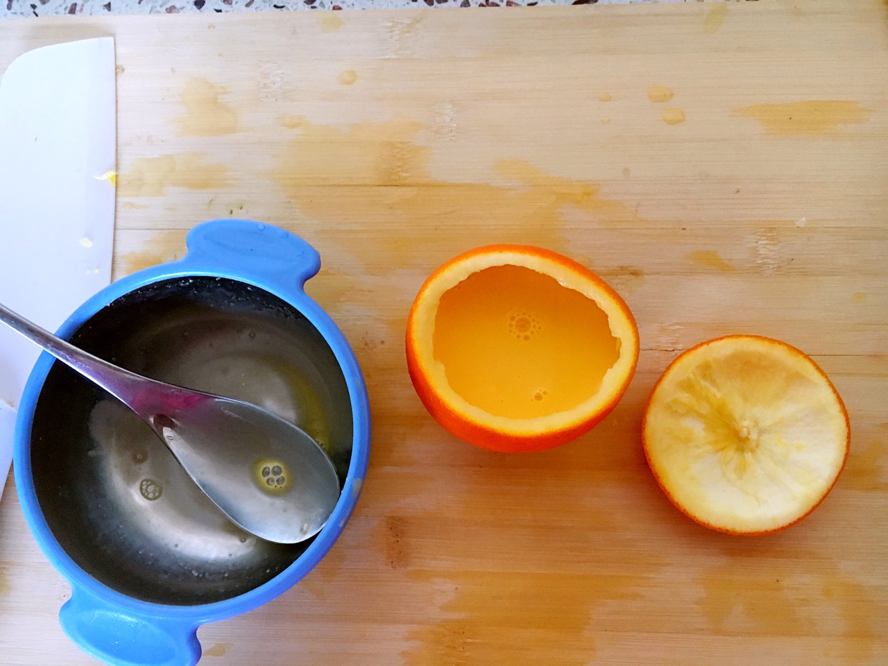 寶寶輔食—香橙蒸蛋黃的做法 步骤4