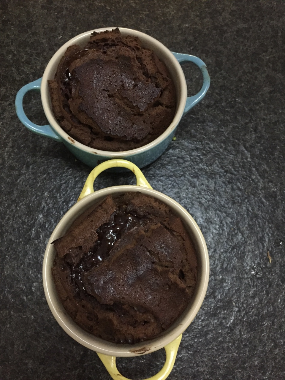 巧克力熔岩蛋糕（烤罐版）的做法 步骤12