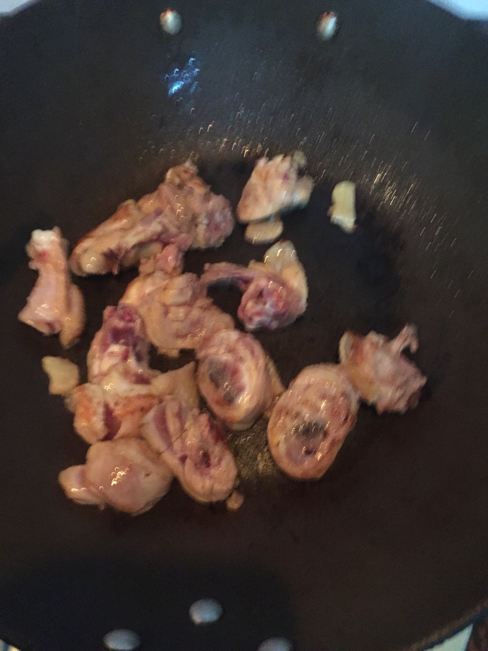 海鮮菇芽菜炒雞肉的做法 步骤4