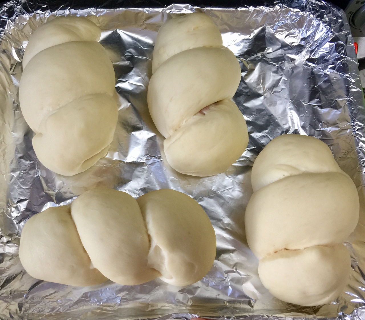 螺旋熱狗面包的做法 步骤8