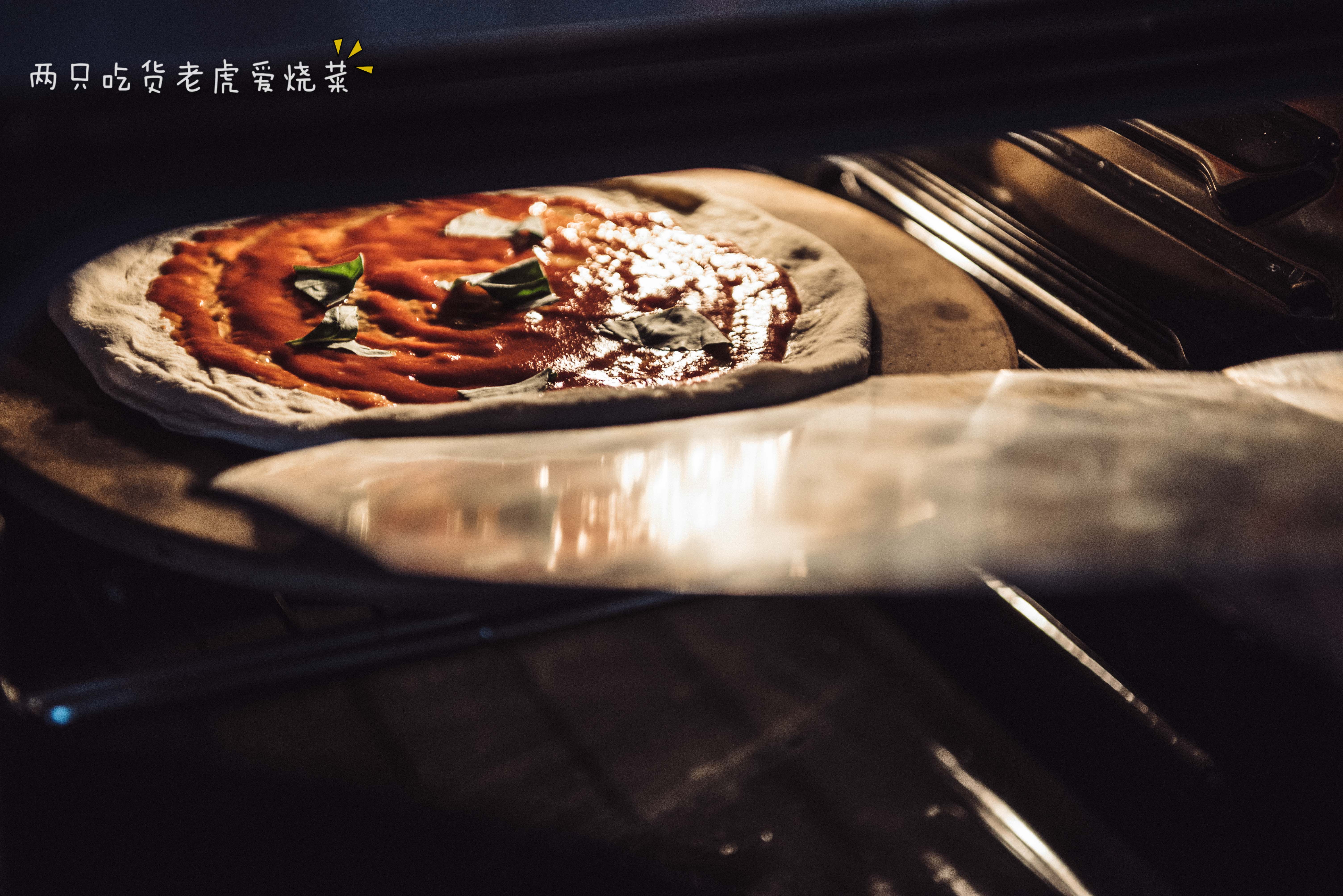 披薩皇後 | 經典瑪格麗塔披薩Pizza Margherita的做法 步骤11