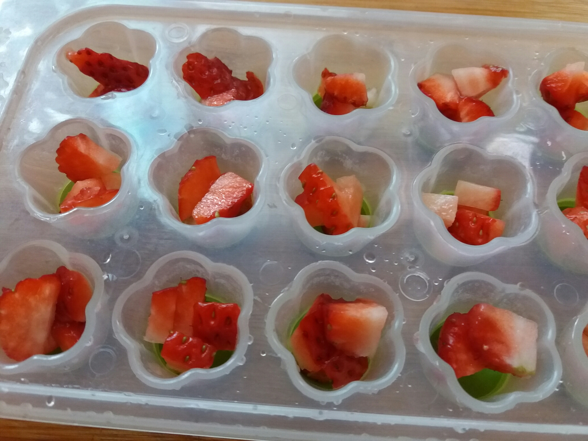 草莓冰的做法 步骤3