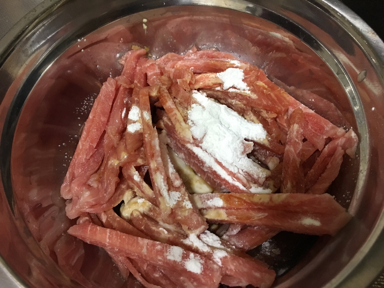 肉絲青椒蓋飯的做法 步骤3
