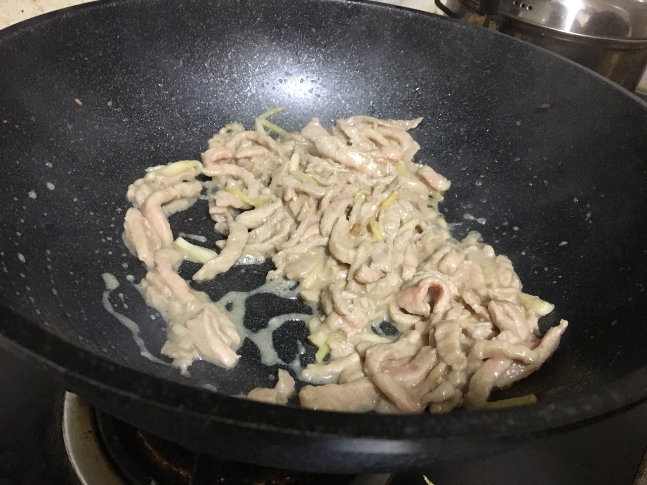 肉絲青椒蓋飯的做法 步骤7