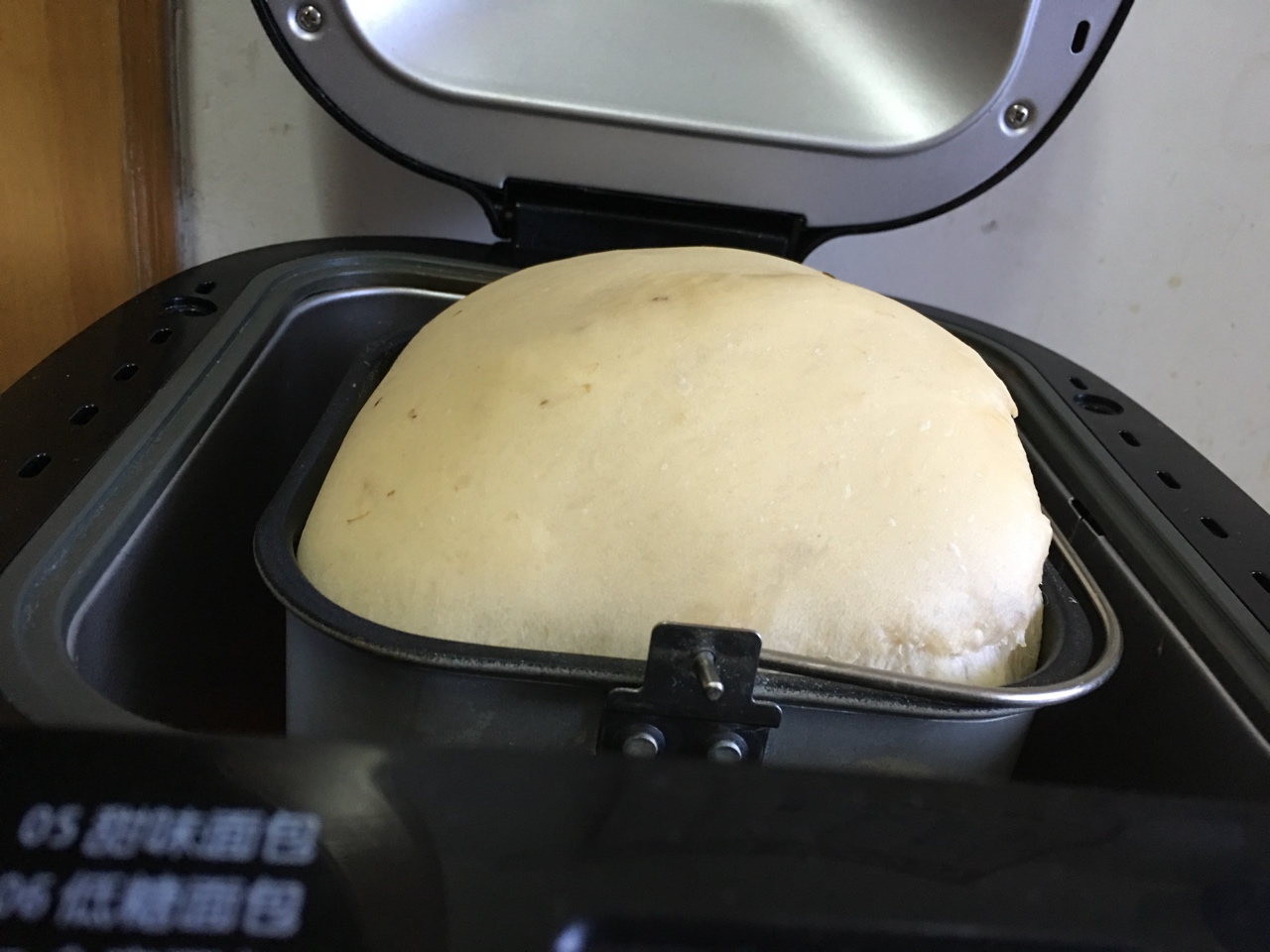 美的面包機面包的做法 步骤4