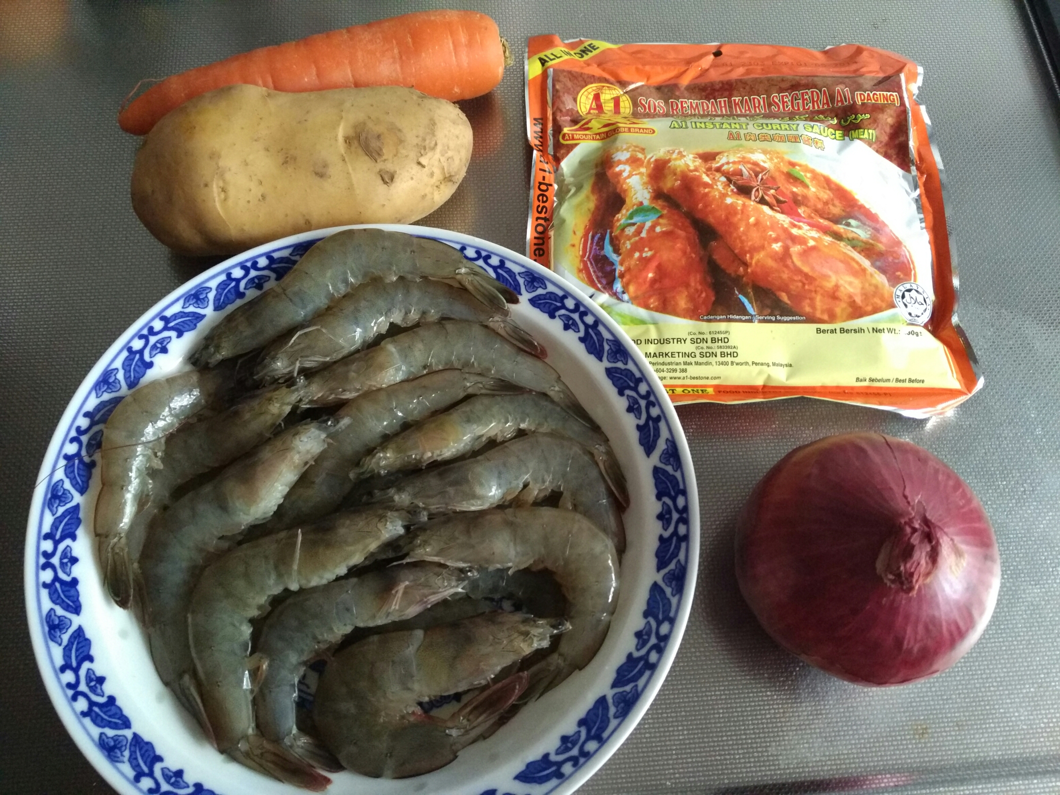 馬來風味的咖喱大蝦的做法 步骤1