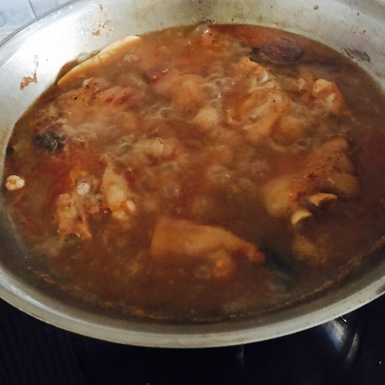 黃豆醬燒豬蹄的做法 步骤3