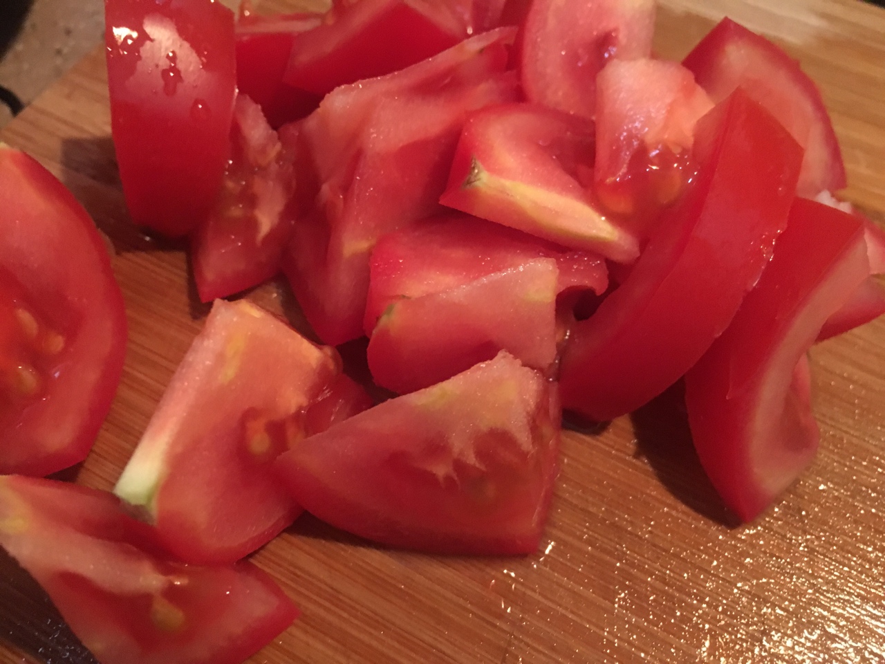 獨家砂鍋香菇娃娃菜炖西紅柿湯的做法 步骤4