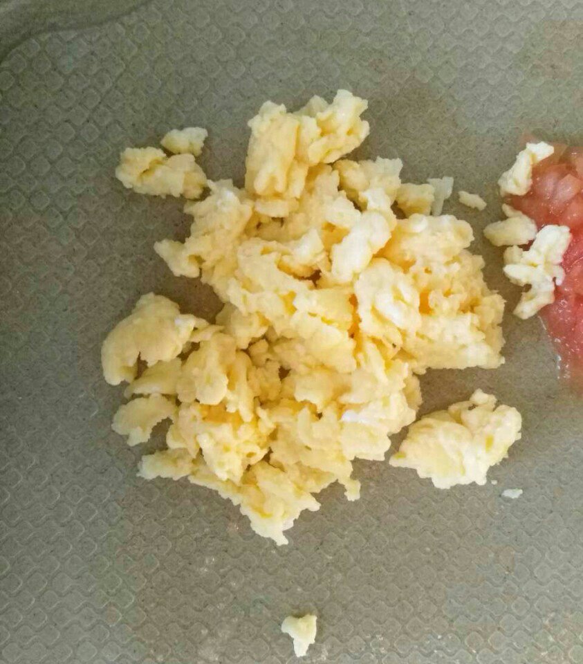 西紅柿雞蛋小米疙瘩湯（寶寶輔食，適合8+寶貝）的做法 步骤3