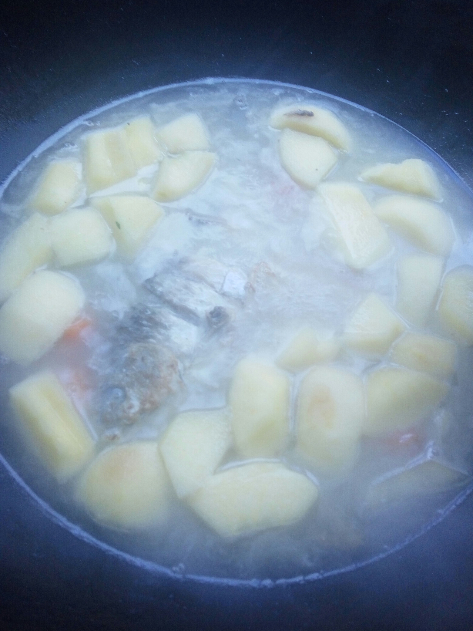 鯽魚蘋果湯的做法 步骤5