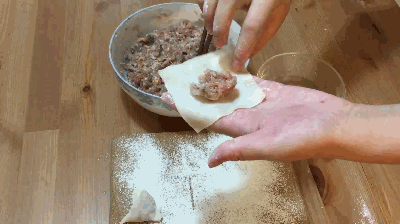 花生醬拌雲吞的做法 步骤4