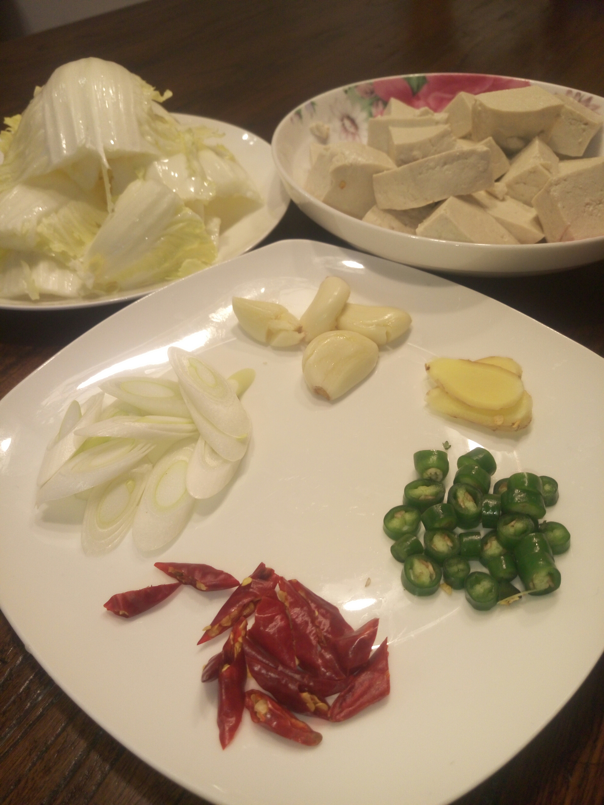 辣炖白菜豆腐的做法 步骤1