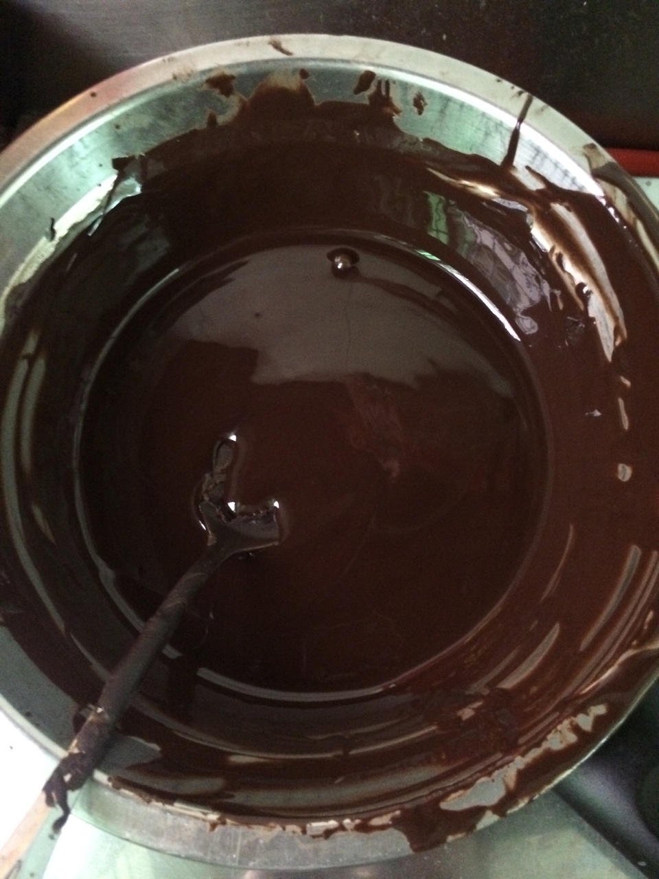 金箔巧克力 手工巧克力 黑巧克力 巧克力的做法 步骤2
