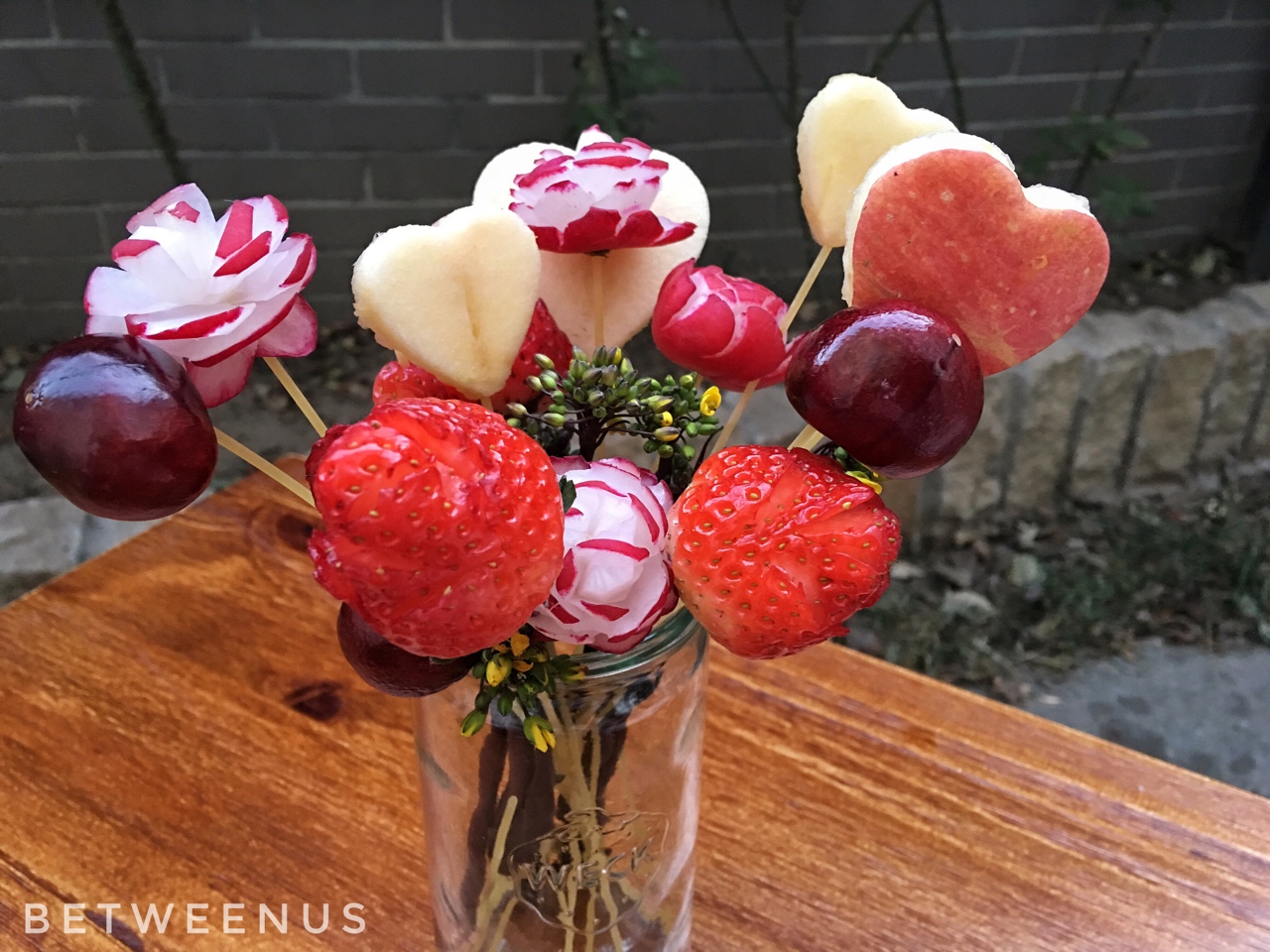 情人節 | 送你一束好吃的水果花束的做法 步骤15