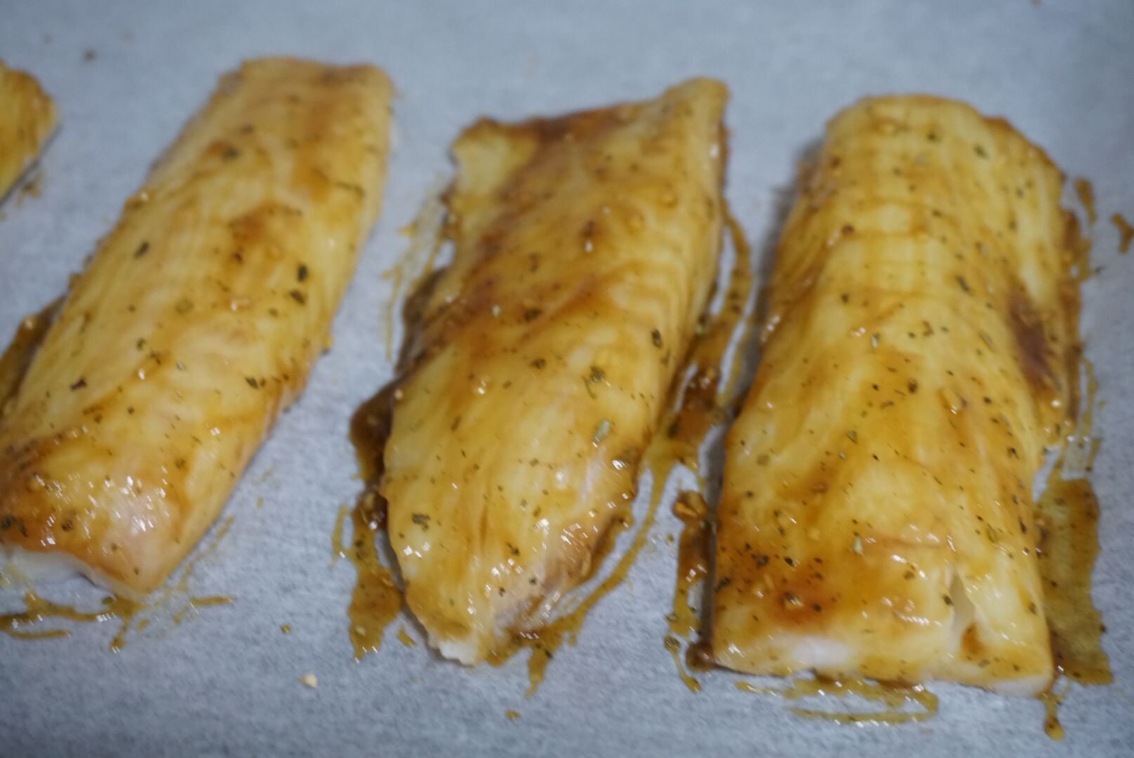 意式香料檸檬烤鱈魚塊的做法 步骤3
