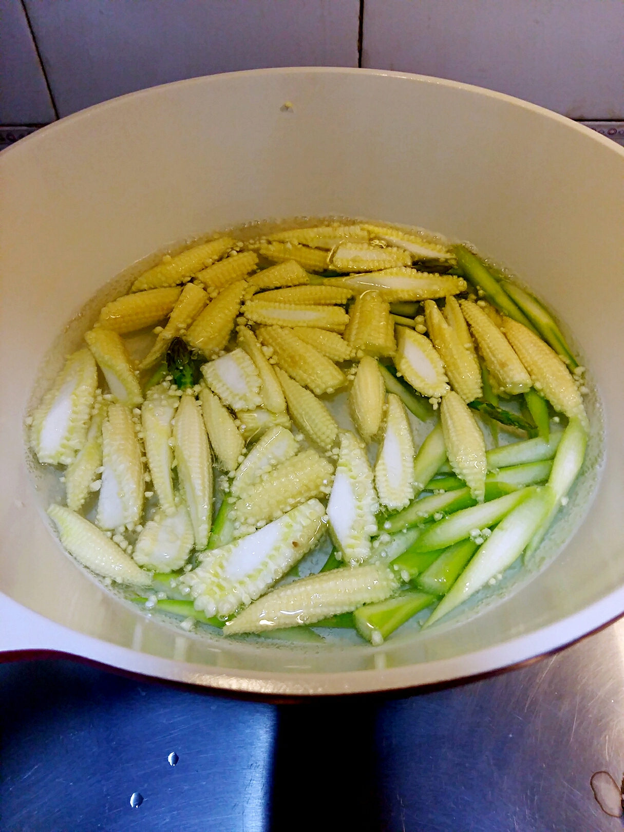 清甜玉米筍素三鮮的做法 步骤4