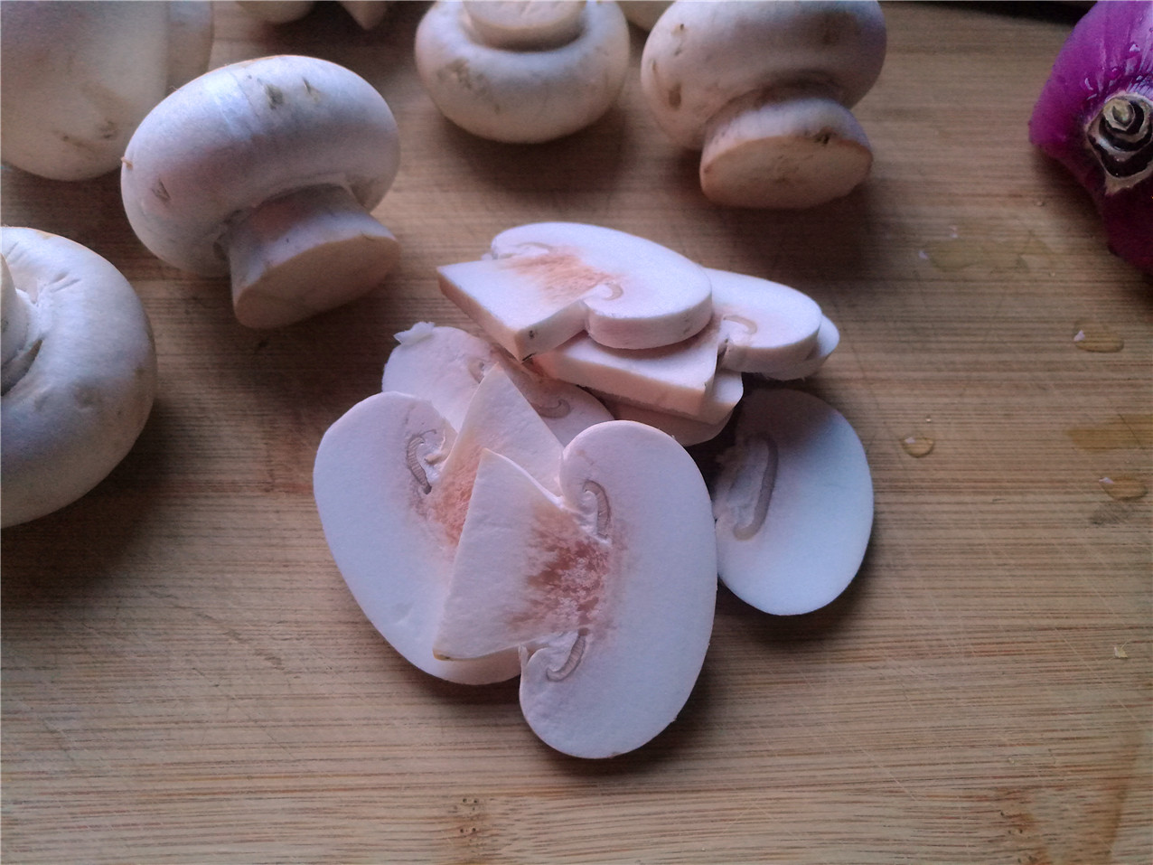 中西合璧的蘑菇燴飯的做法 步骤3