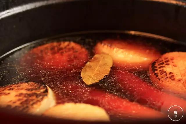 【一廚作】VOL57原來日本家庭主婦是這樣料理蘿卜的的做法 步骤4