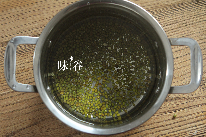 清熱的南瓜綠豆湯的做法 步骤3