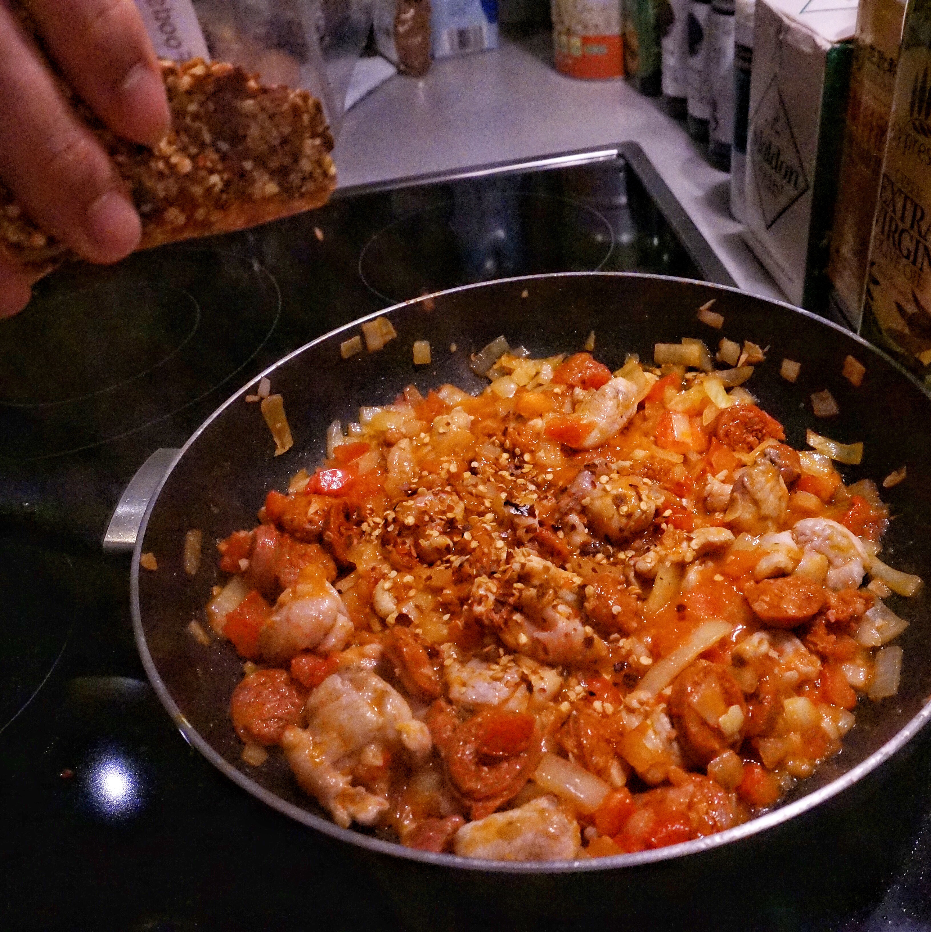 【墨食】西班牙雞肉辣腸(Chorizo)燴飯的做法 步骤10