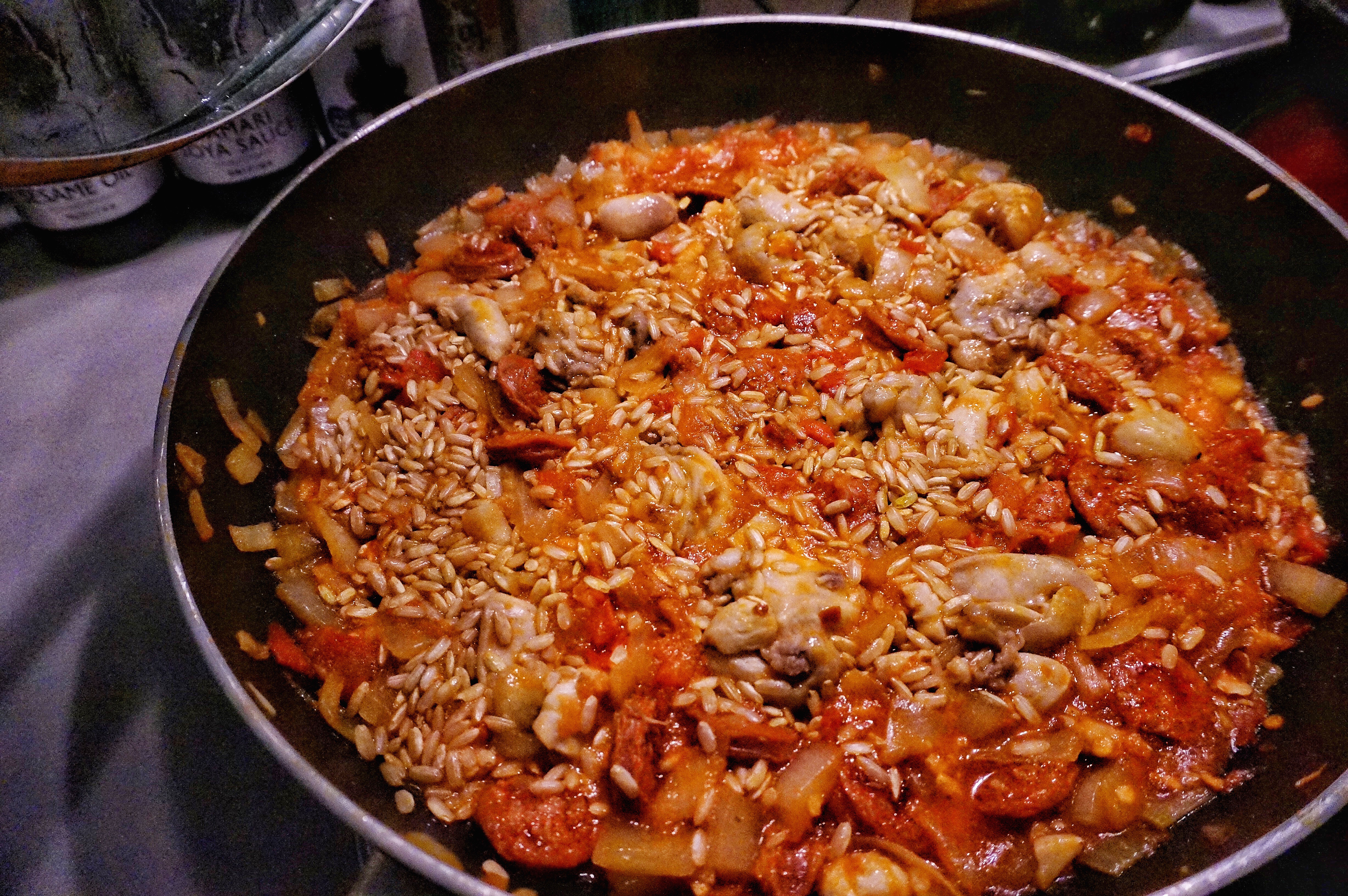 【墨食】西班牙雞肉辣腸(Chorizo)燴飯的做法 步骤11