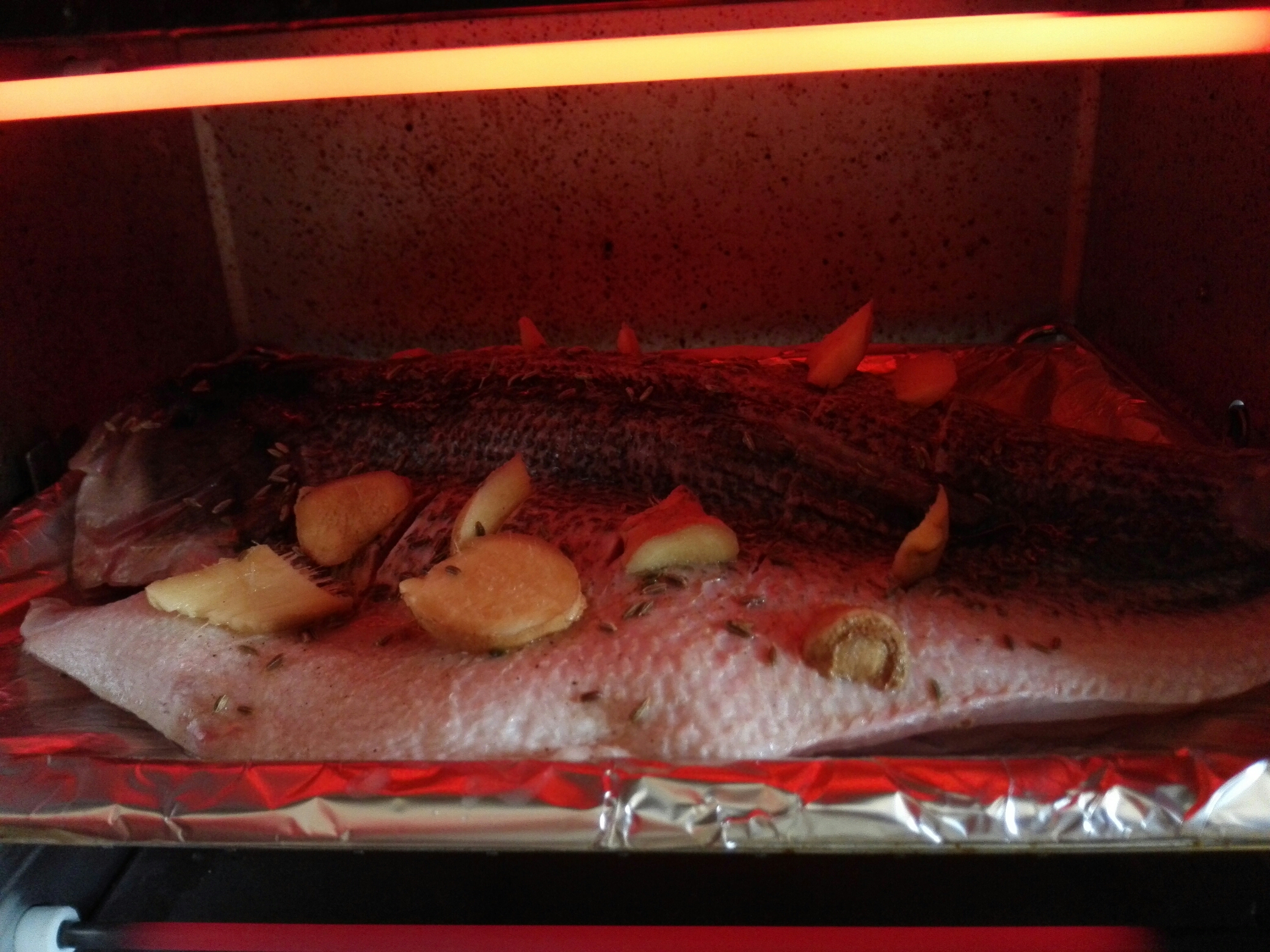 蒜香烤鱸魚-烤箱版的做法 步骤6