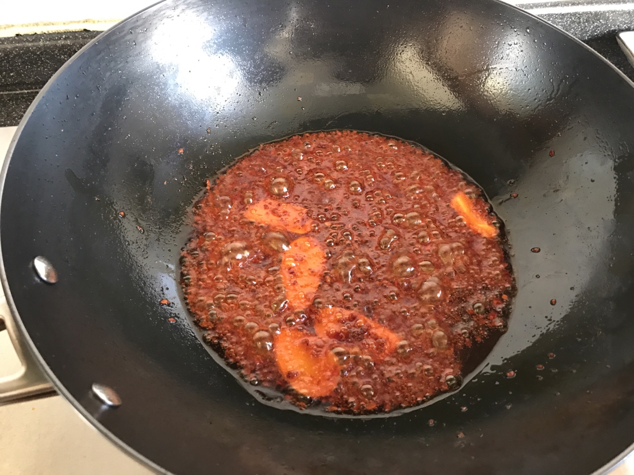 川味紅燒牛腩（麻辣）的做法 步骤1