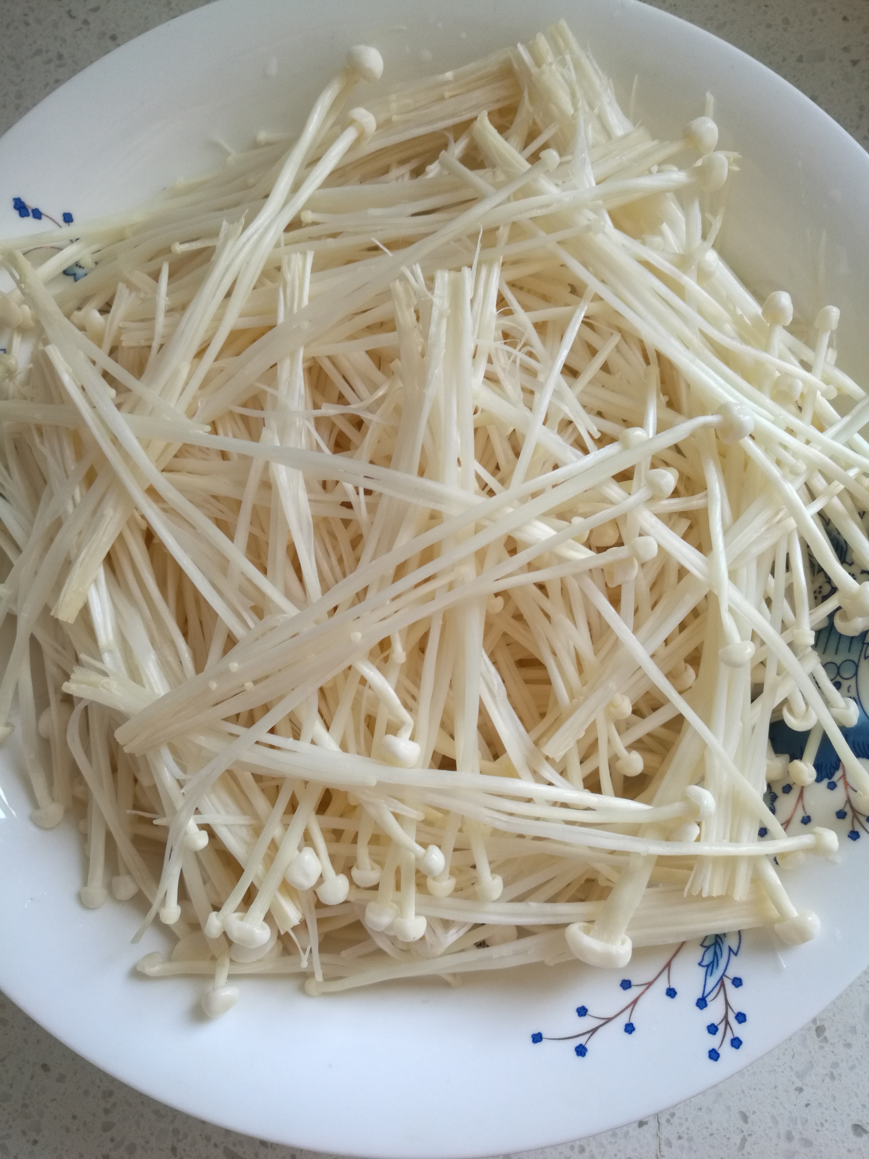 蒜蓉開邊蝦蒸粉絲金針菇的做法 步骤10