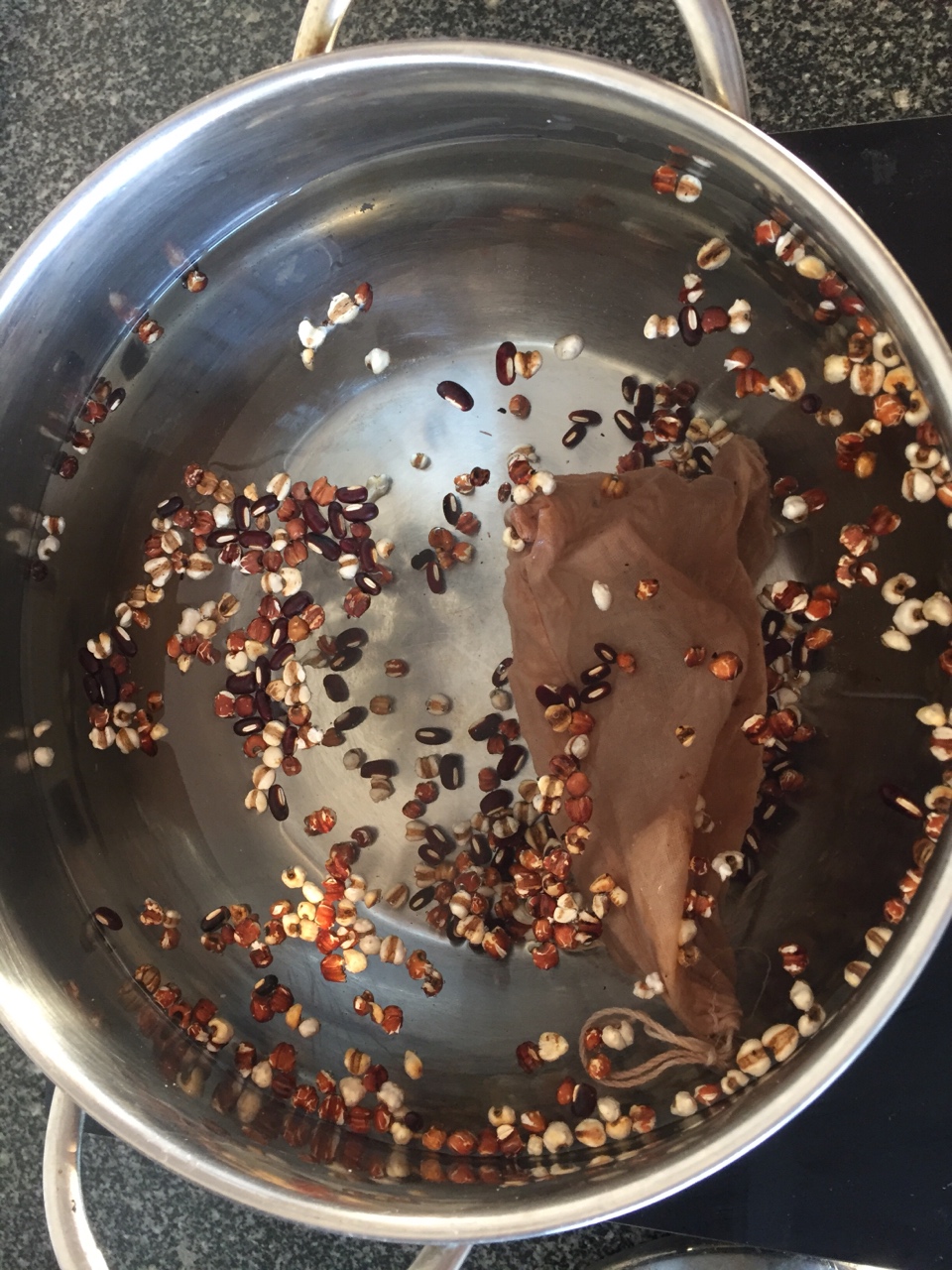 自制紅豆薏米奶茶的做法 步骤3