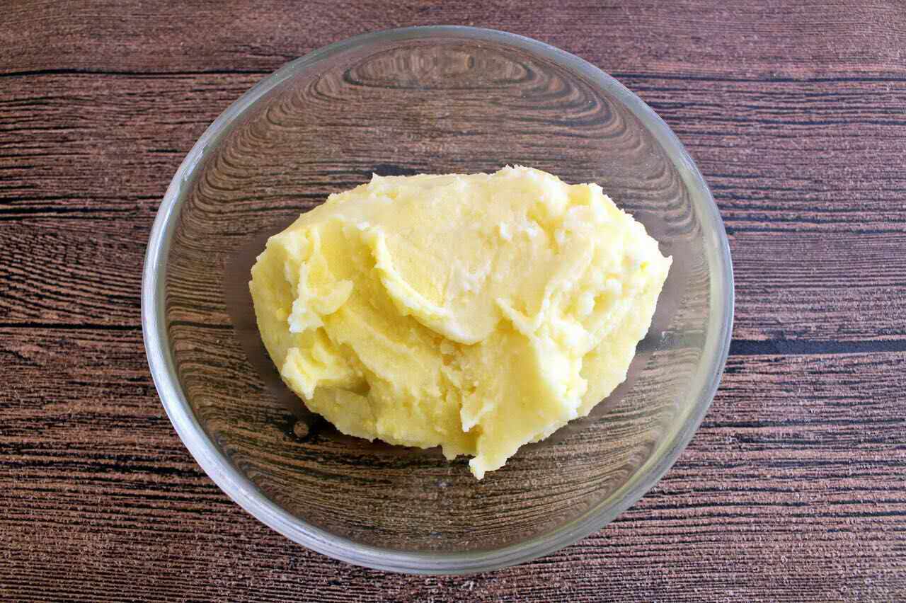 土豆蛋黃米糊 寶寶健康食譜的做法 步骤4