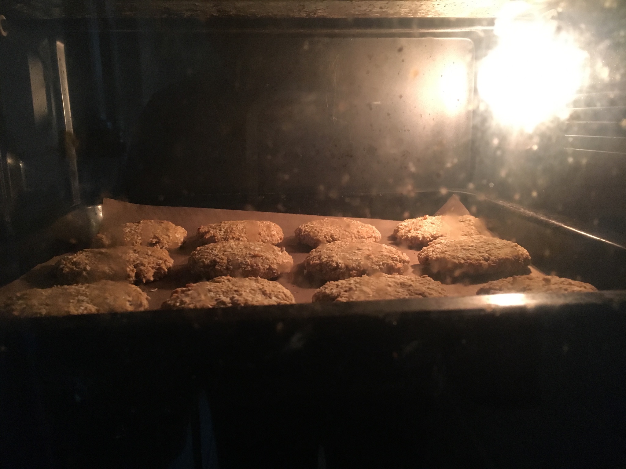 超簡單︰無糖無油燕麥減脂餅干的做法 步骤5