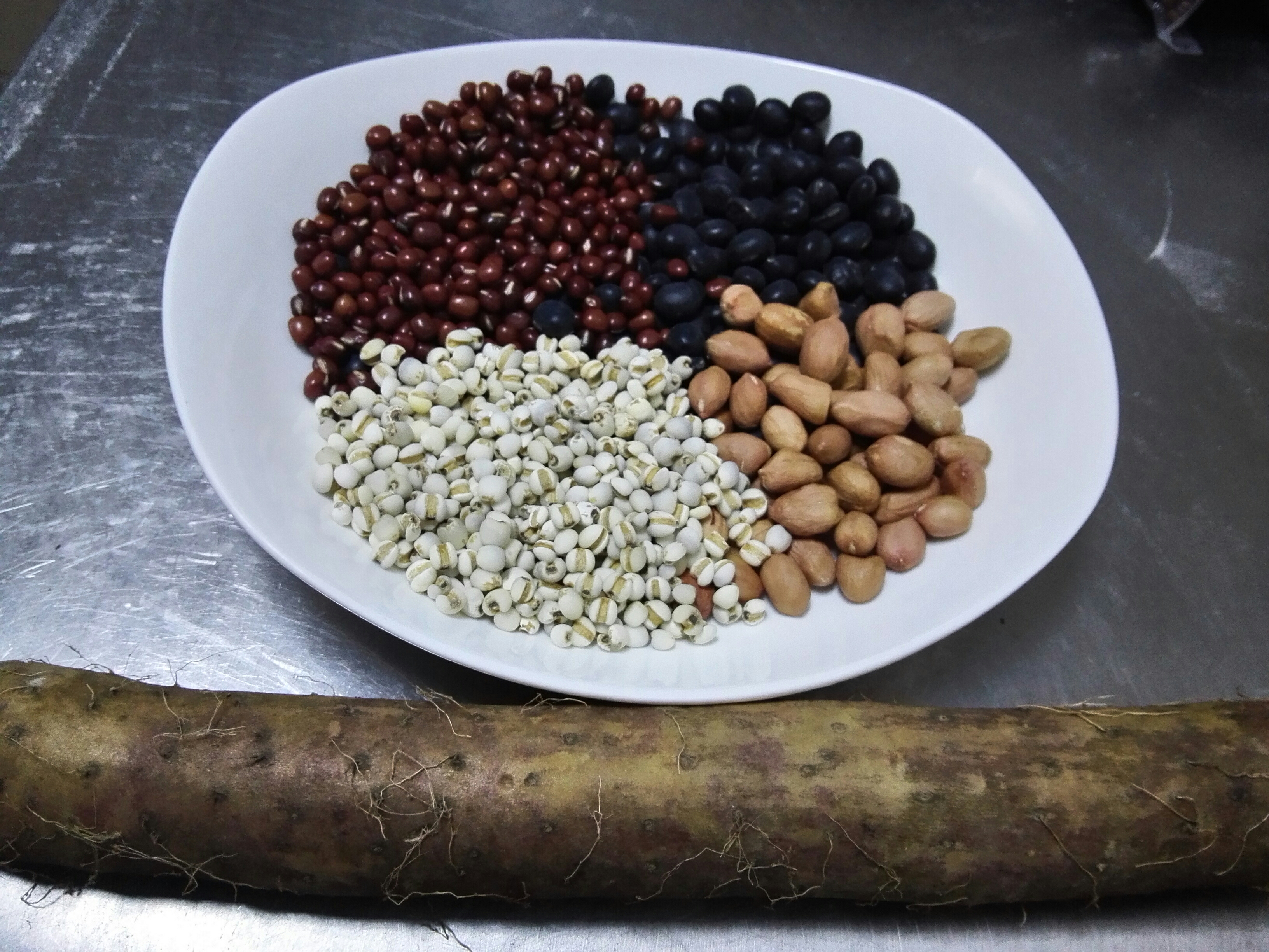 紅豆薏米山藥粥(電壓力鍋版)的做法 步骤1