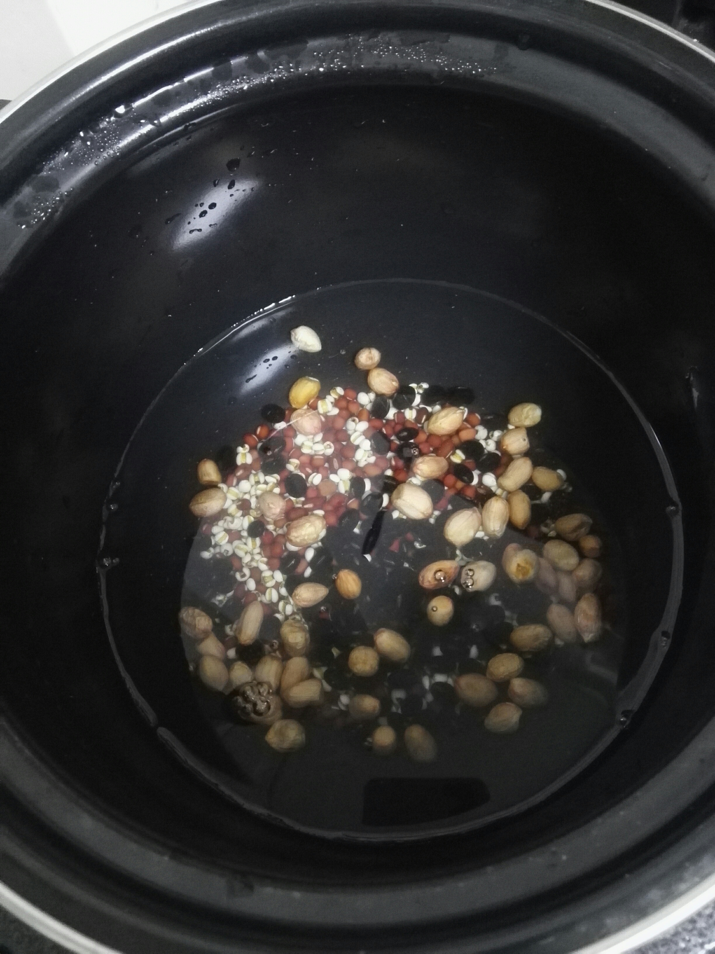 紅豆薏米山藥粥(電壓力鍋版)的做法 步骤2