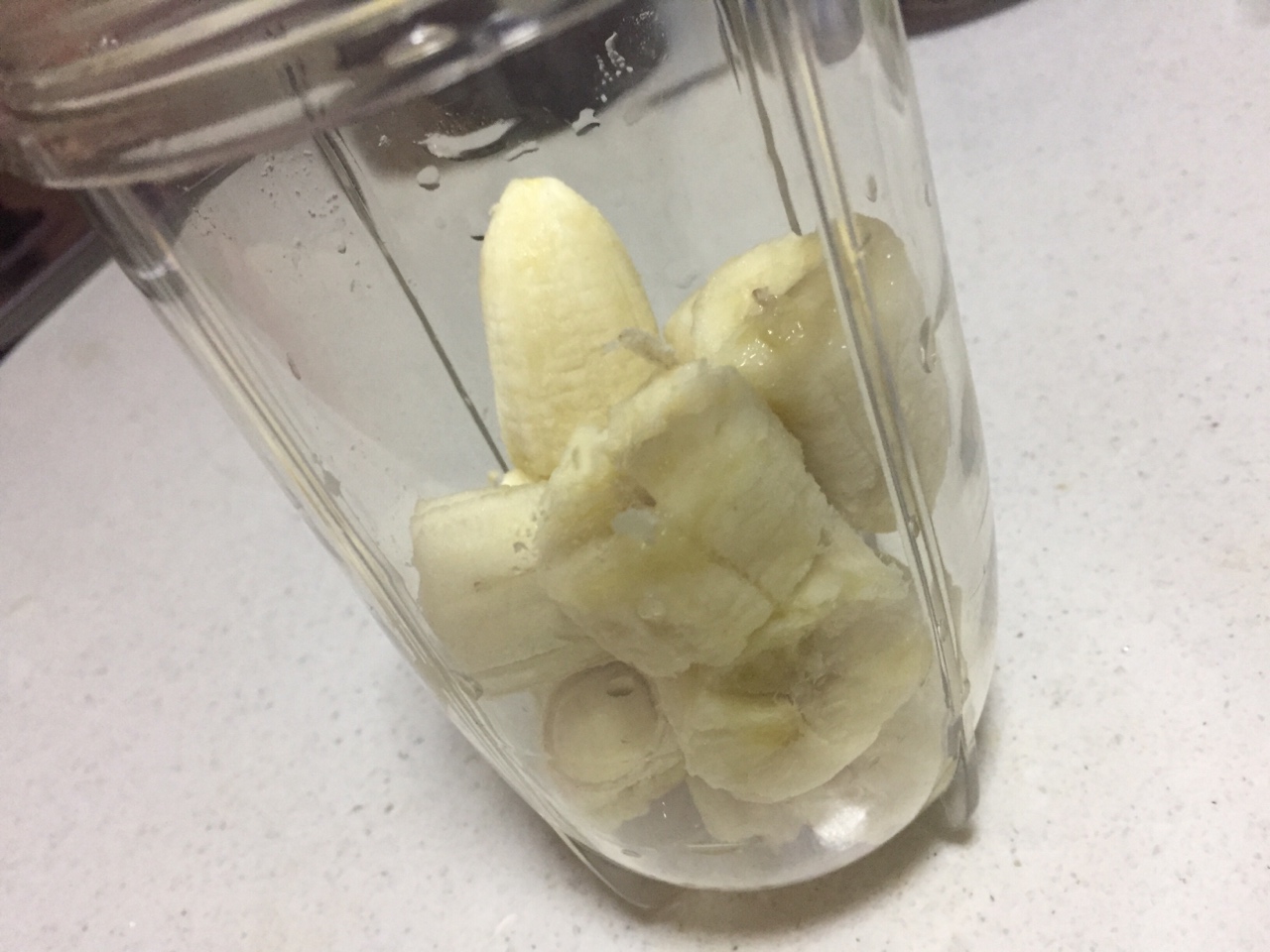 減肥代餐—香蕉“奶”昔的做法 步骤2