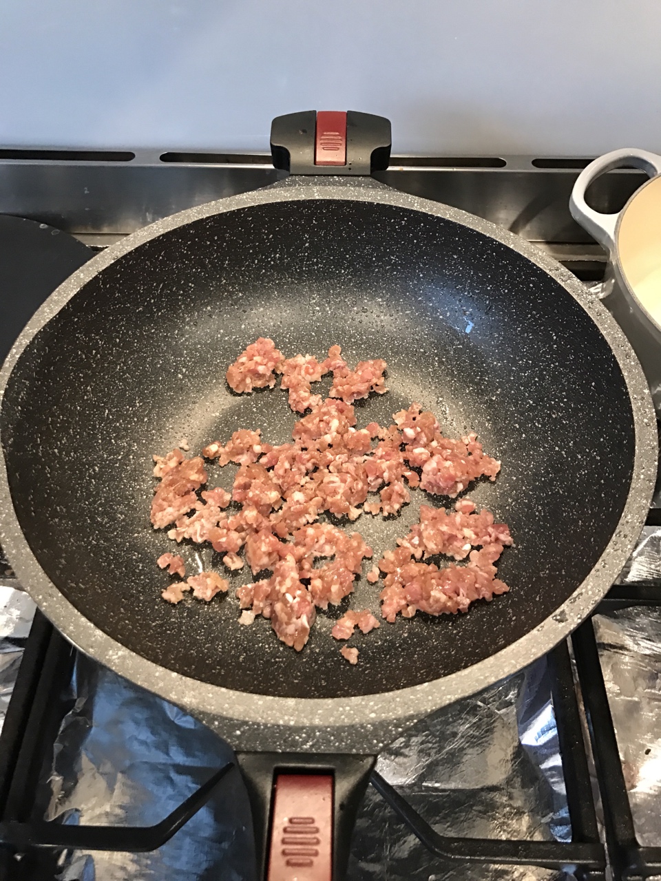 下飯菜--肉末豆角的做法 步骤2