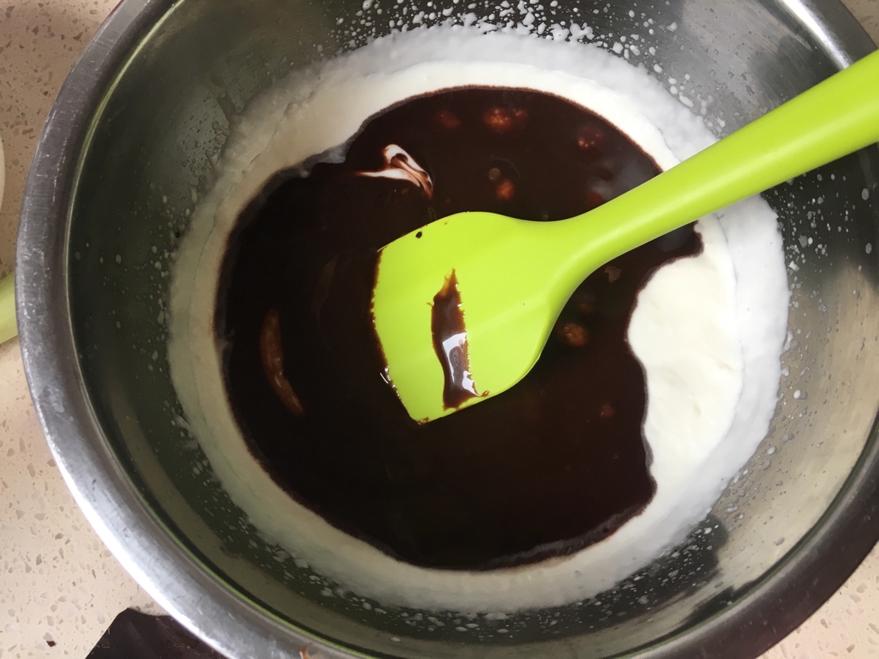 豌豆黃夾心巧克力慕斯的做法 步骤15