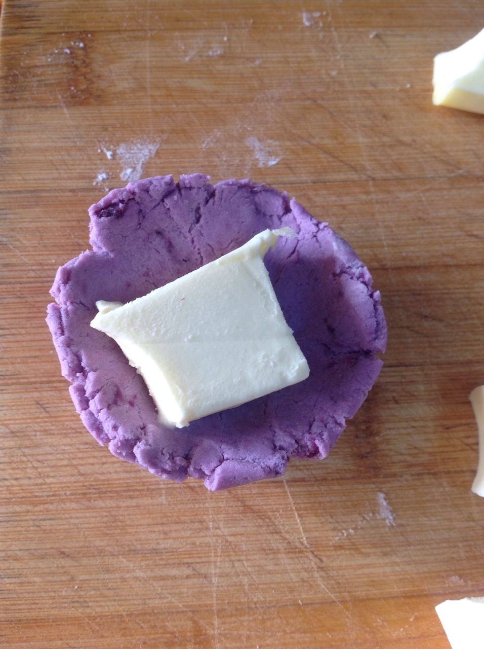 糯米紫薯乳酪球的做法 步骤4