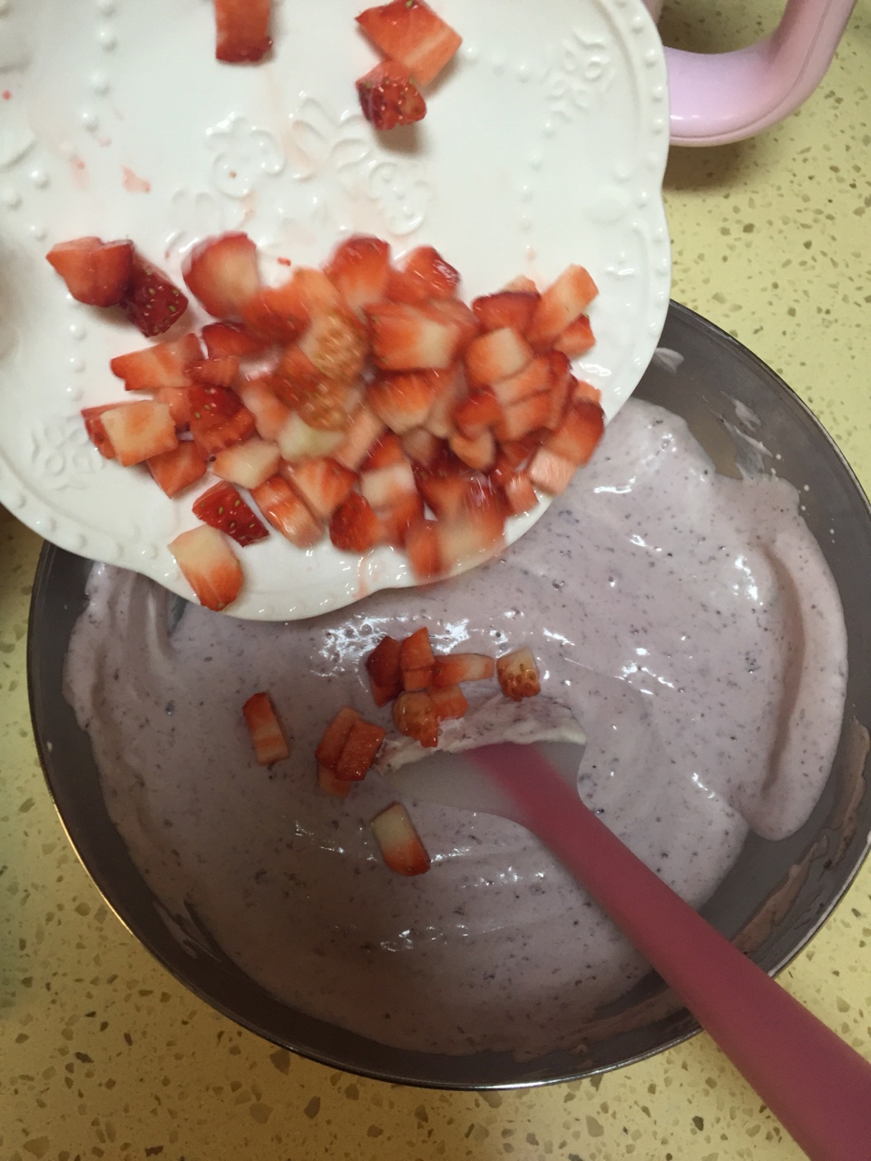 草莓➕藍莓慕斯的做法 步骤16