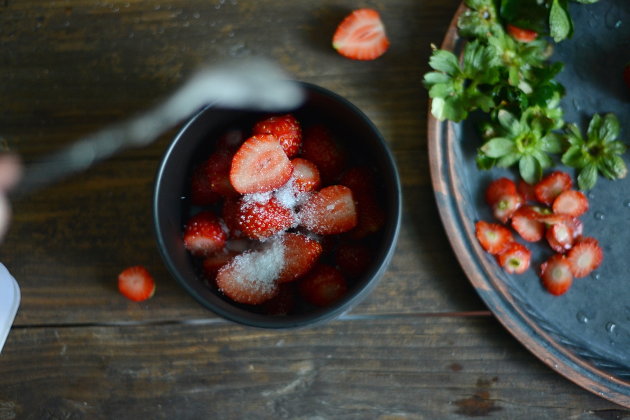 蜜漬草莓 | 過年除了酥肉，也要有酸甜的做法 步骤4