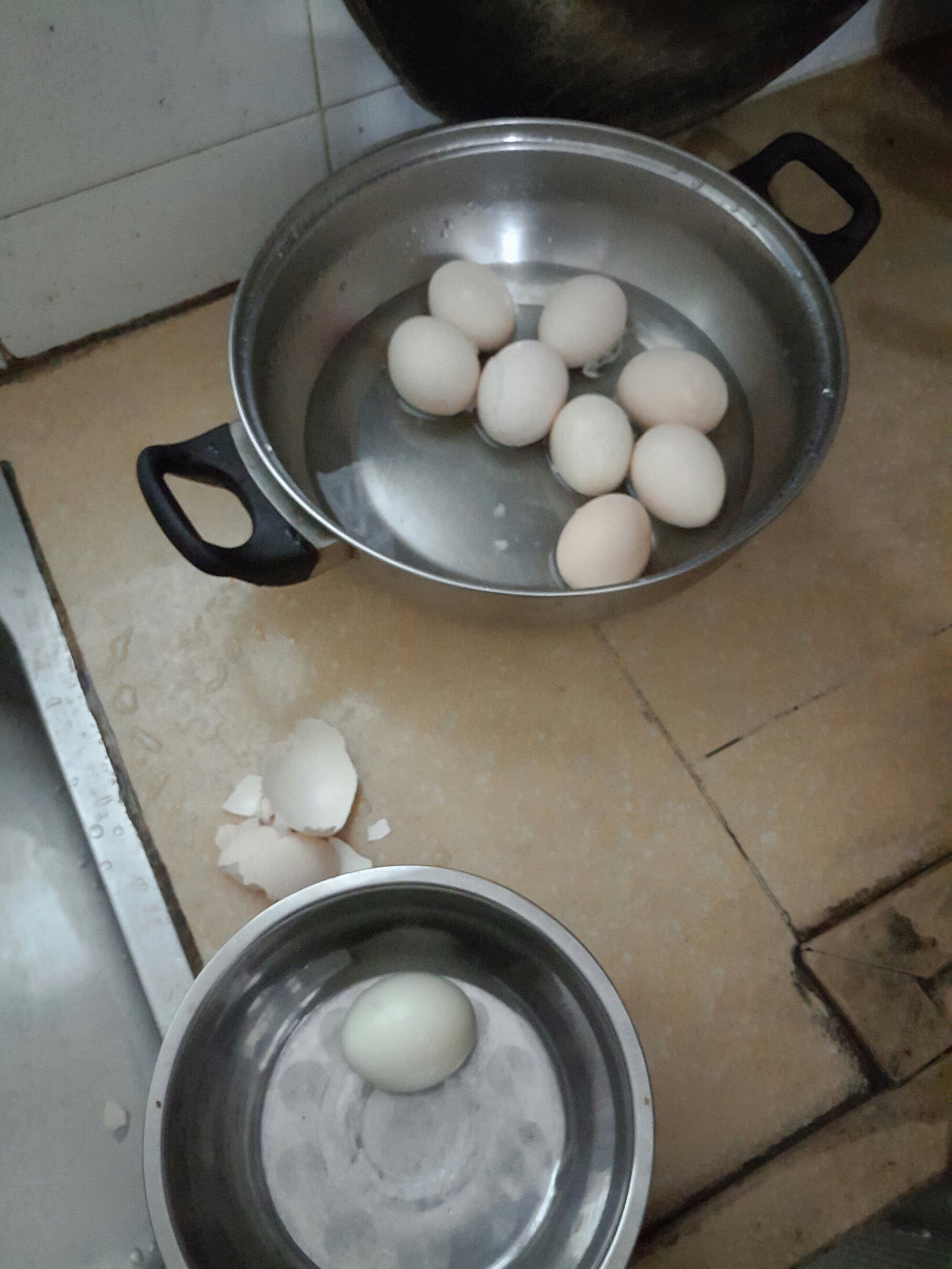 電飯煲中的鹵蛋（低配版）的做法 步骤1