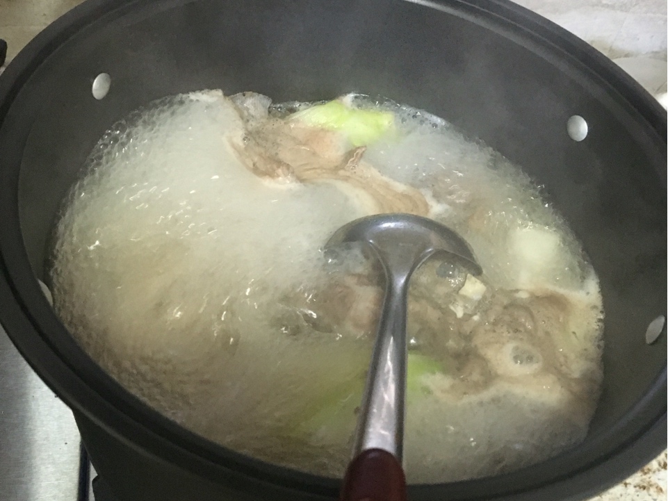 一羊兩吃 烤羊排+羊肉湯的做法 步骤1