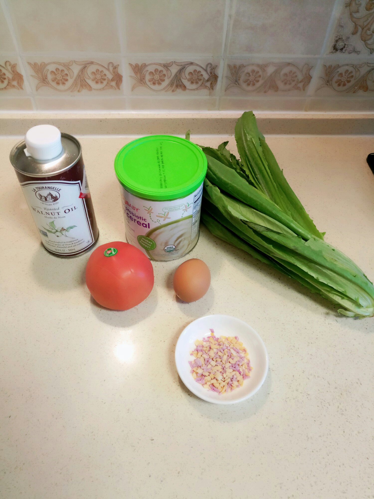 西紅柿雞蛋青菜面（寶寶輔食，適合8個月以上寶寶）的做法 步骤1